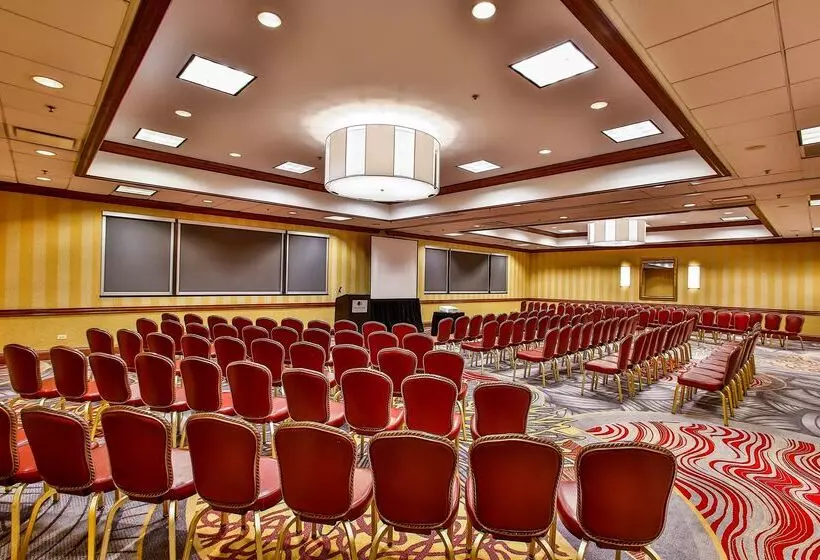Szálloda Doubletree By Hilton Chicago   Alsip