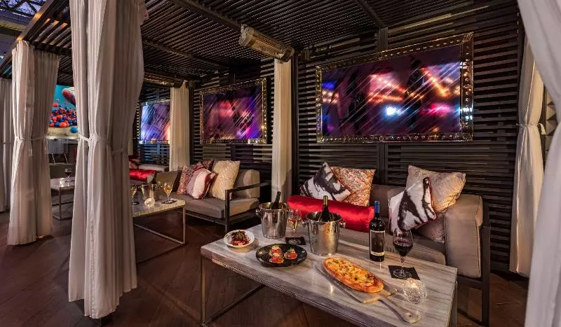 E Central Hotel Downtown Los Angeles