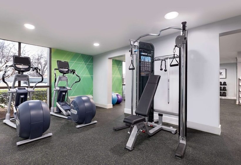 هتل Doubletree By Hilton Fort Worth South