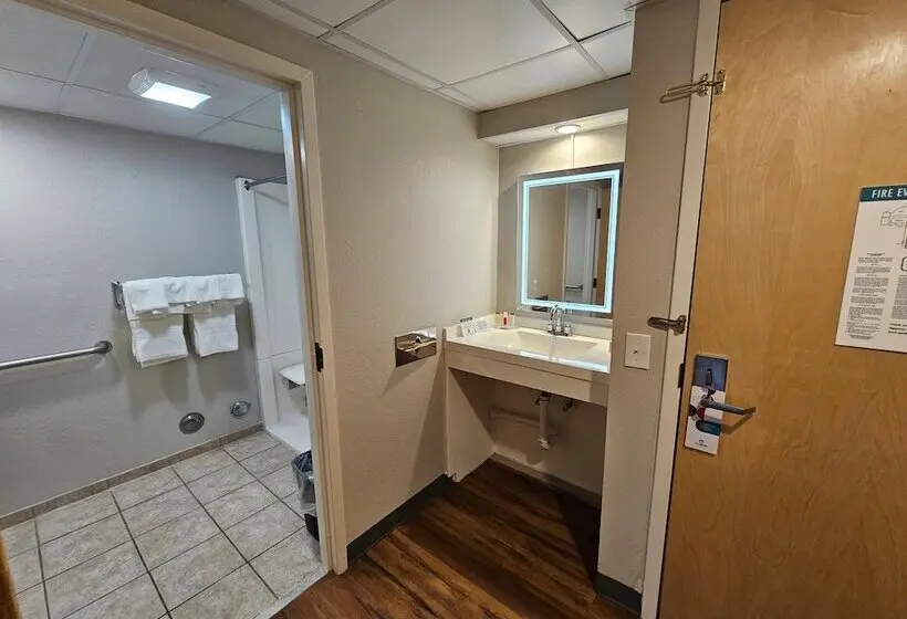 Hotelli Germaine Inn South Portland