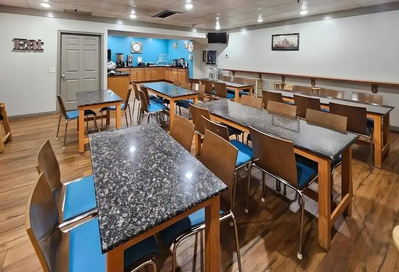 Hotelli Germaine Inn South Portland