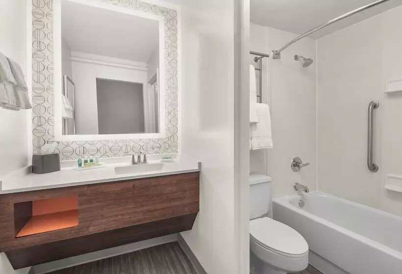 ホテル Holiday Inn Charleston Riverview, An Ihg