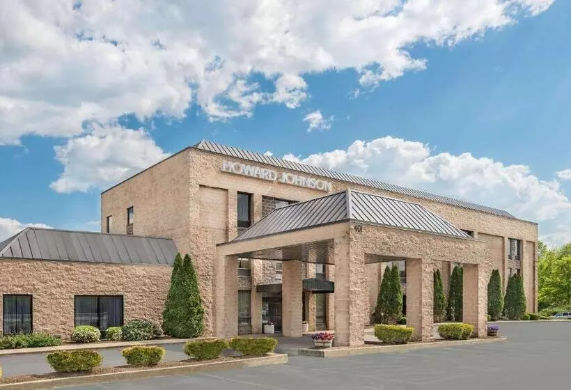 فندق Howard Johnson By Wyndham Amherst Hadley