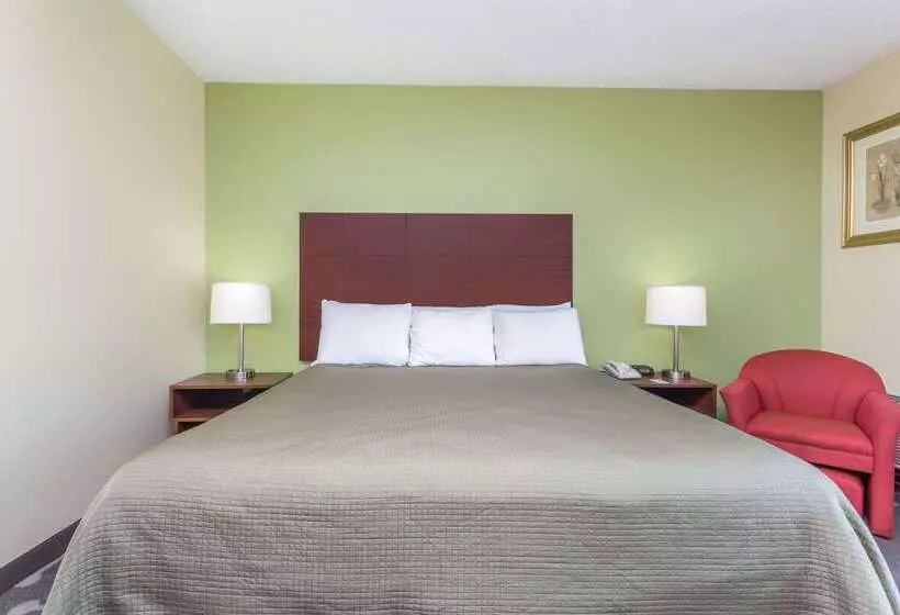 호텔 Howard Johnson By Wyndham Athens