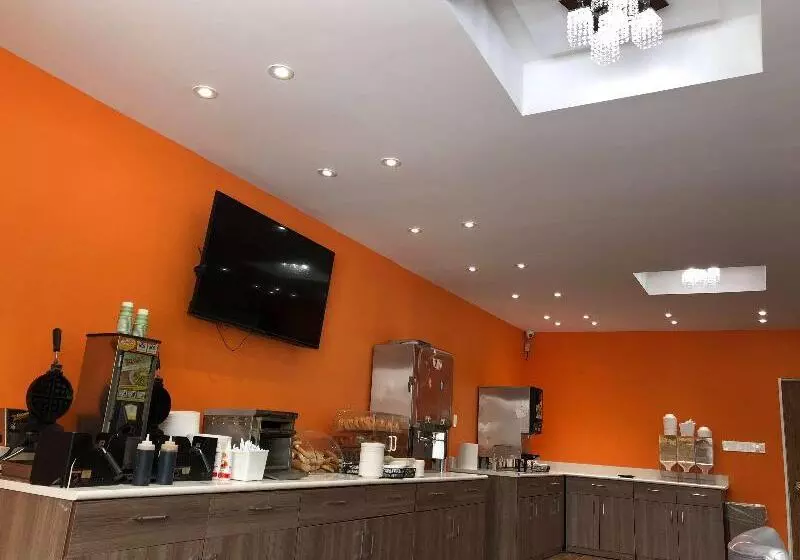 בית מלון כפרי Howard Johnson By Wyndham Harrisburg