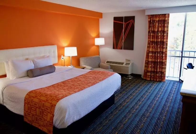 Szálloda Howard Johnson By Wyndham Lexington