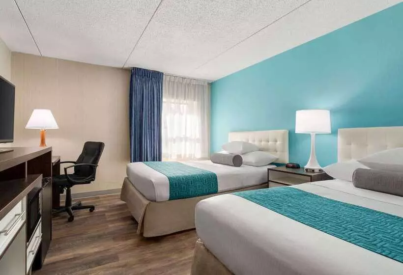 هتل Howard Johnson  By Wyndham South Portland