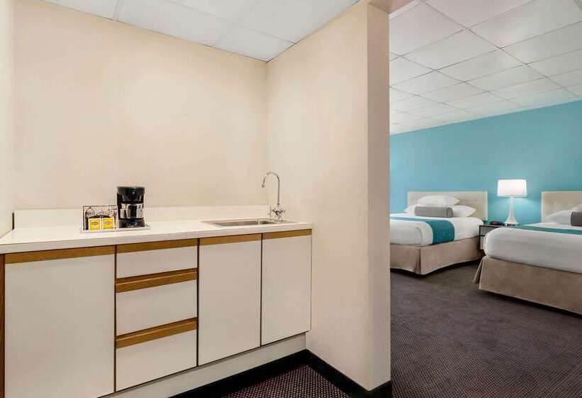 فندق Howard Johnson  By Wyndham South Portland