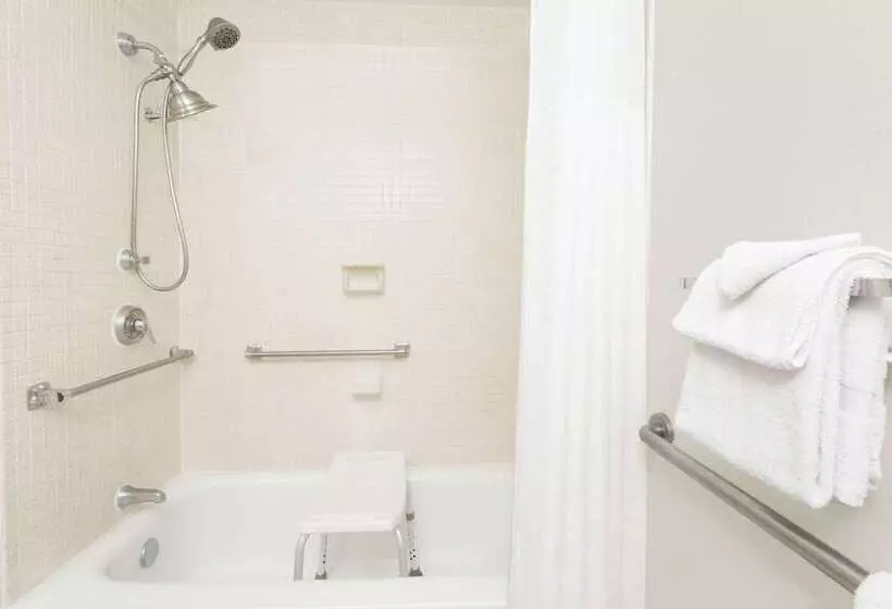 Szálloda Howard Johnson By Wyndham Vero Beach / Downtown