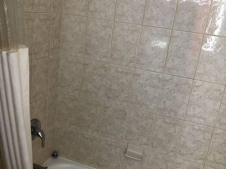 酒店 Howard Johnson By Wyndham Winter Haven Fl