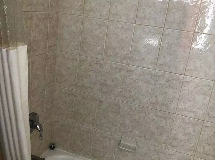 בית מלון כפרי Howard Johnson By Wyndham Winter Haven Fl