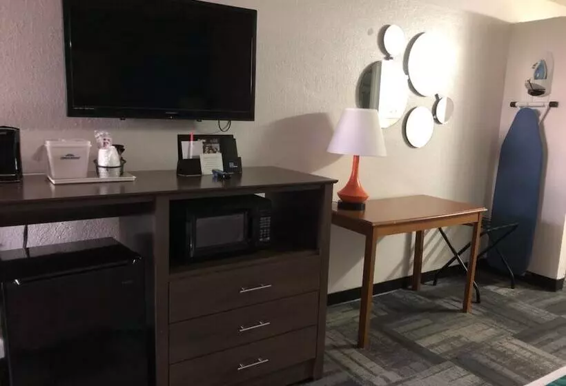 בית מלון כפרי Howard Johnson By Wyndham Winter Haven Fl