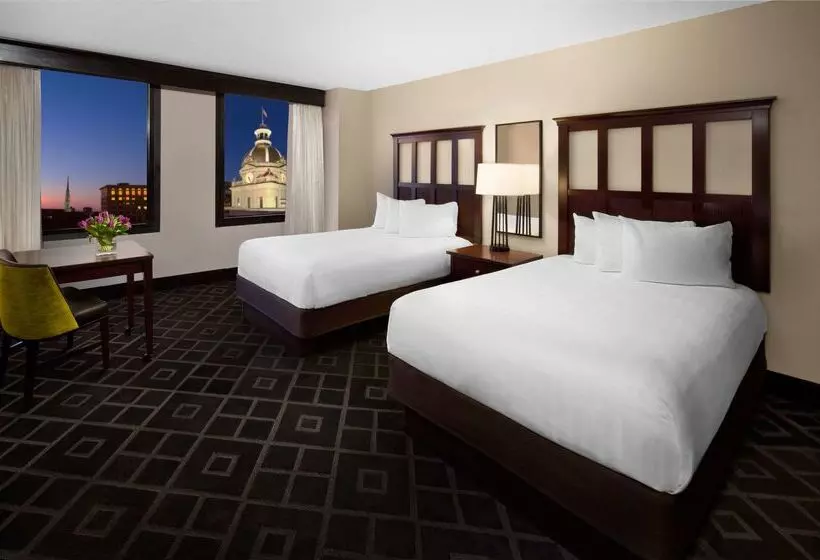 בית מלון כפרי Hyatt Regency Savannah