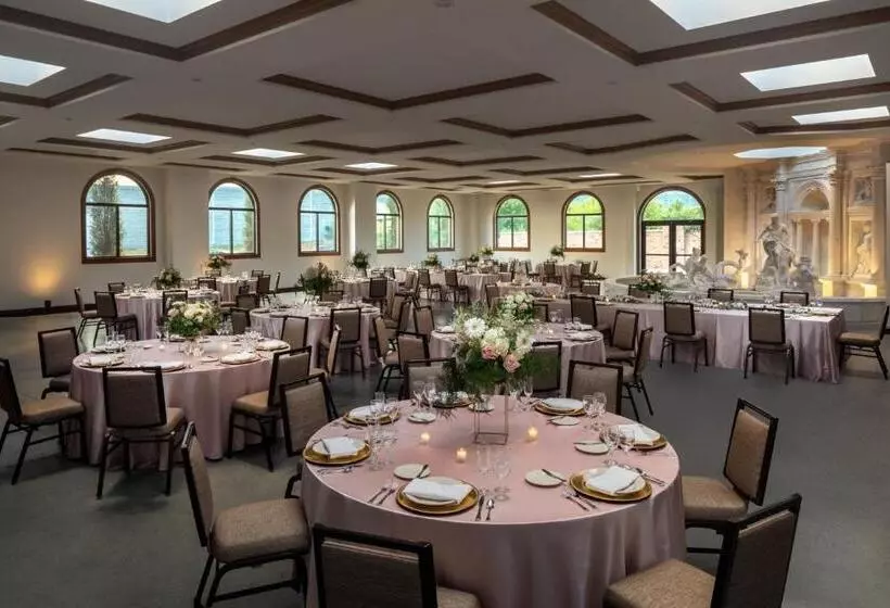 هتل Indianapolis Marriott East