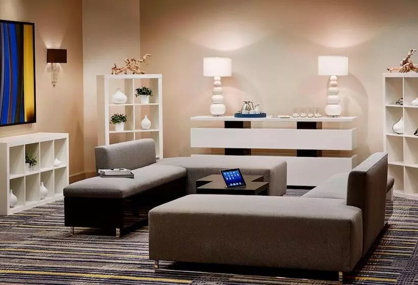 בית מלון כפרי Irvine Marriott