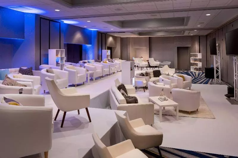 בית מלון כפרי Irvine Marriott