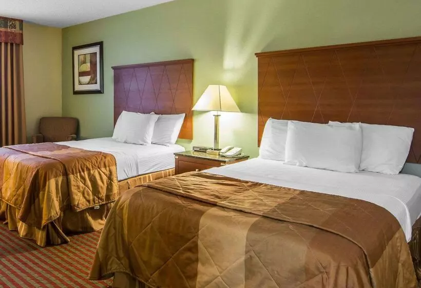 酒店 Mainstay Suites Williamsburg Historic Area