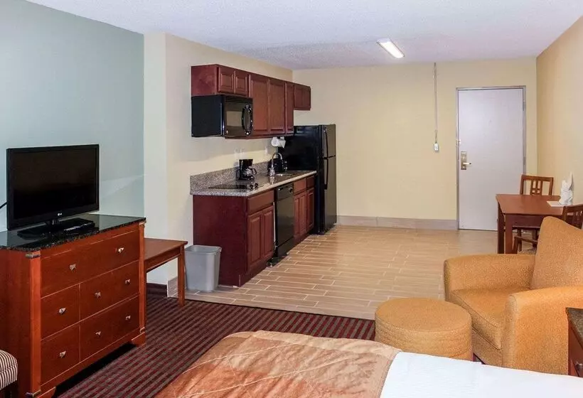 酒店 Mainstay Suites Williamsburg Historic Area