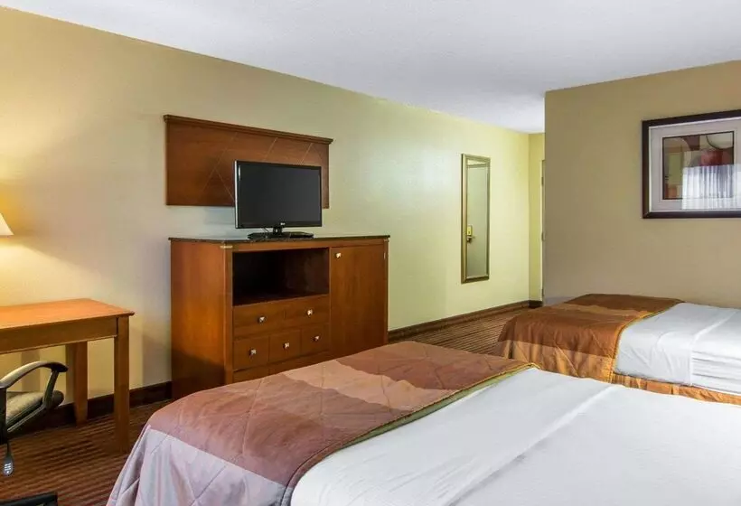 酒店 Mainstay Suites Williamsburg Historic Area