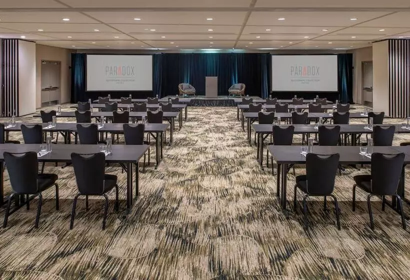 فندق Paradox, Autograph Collection