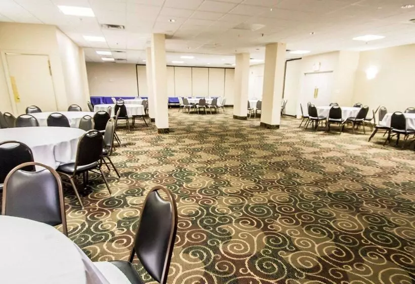 호텔 Quality Inn & Suites Winter Park Village Area