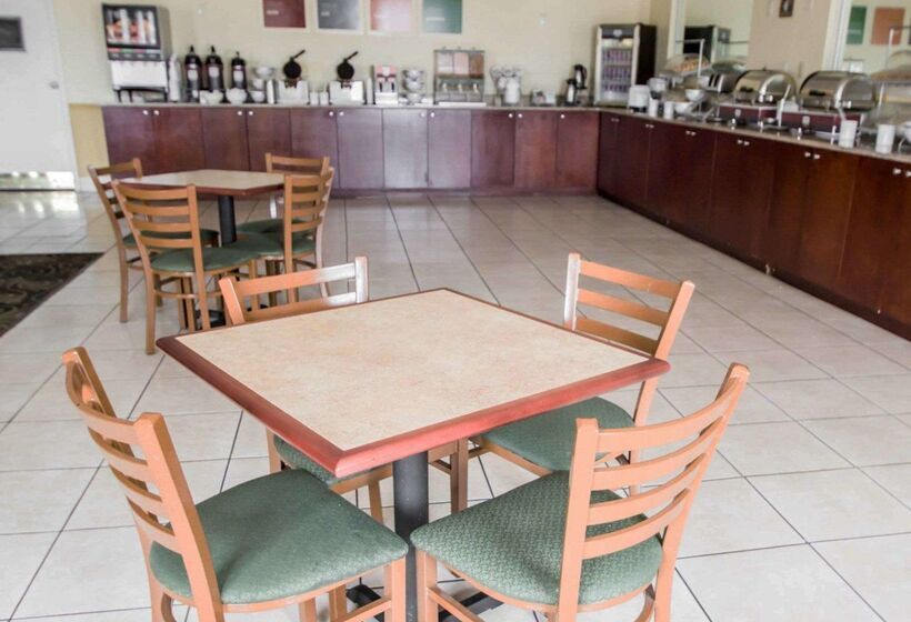 فندق Quality Inn & Suites Winter Park Village Area