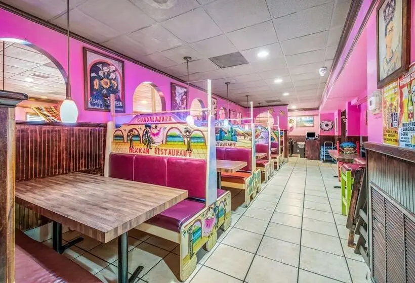 Hotelli Quality Inn & Suites York East