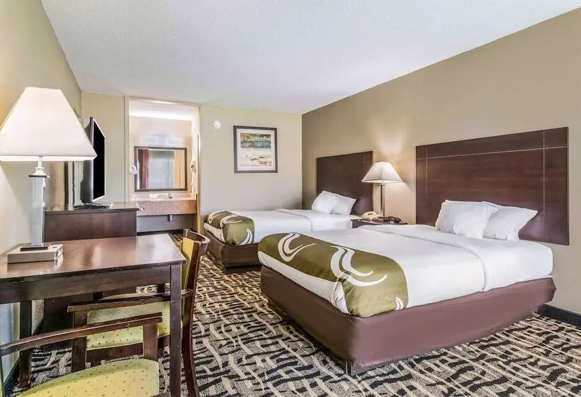 Hotelli Quality Inn & Suites York East