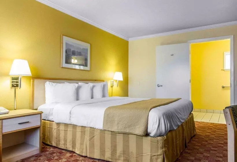 호텔 Quality Inn Ukiah