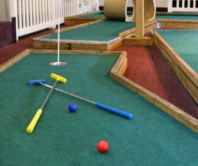 فندق Ramada By Wyndham Midtown Grand Island