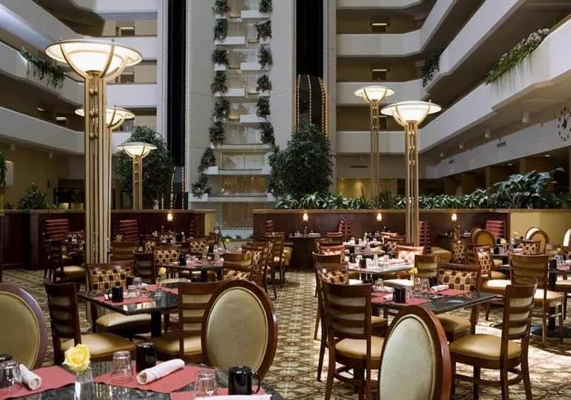 Otel Sheraton West Des Moines