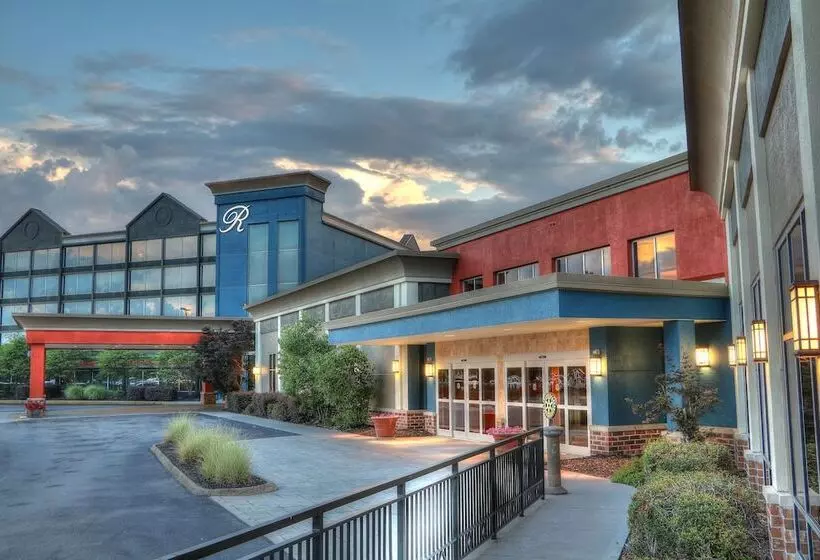 The Ramsey Hotel And Convention Center