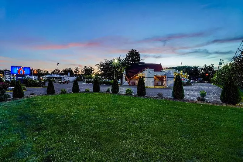 Motel 6 Lawrenceville, Nj