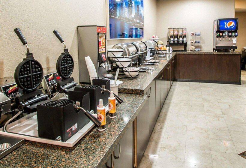 Clarion Inn & Suites Miami International Airport