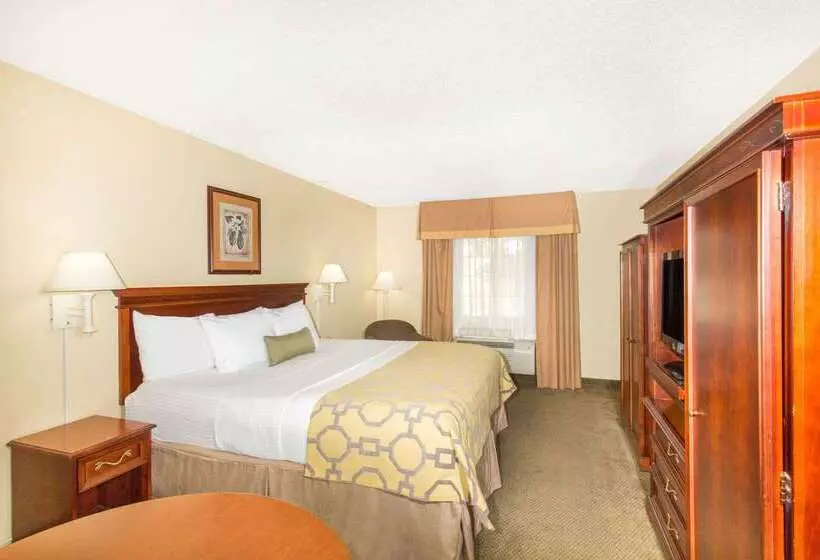 فندق Spark By Hilton Rock Springs