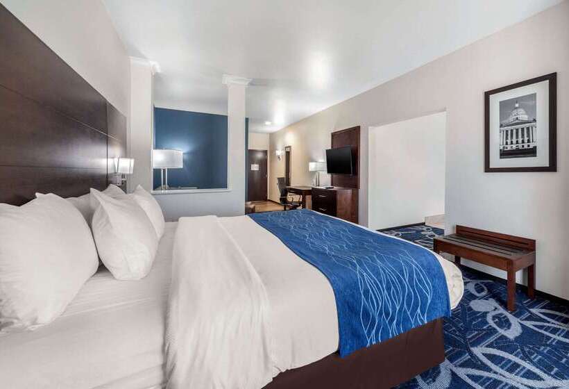 בית מלון כפרי Comfort Inn & Suites Oklahoma City South I 35