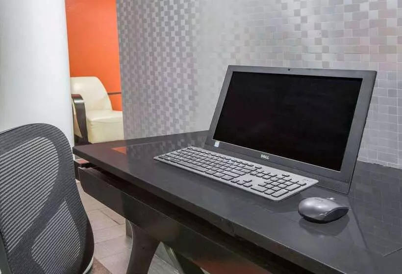 فندق Days Inn By Wyndham Little Rock/medical Center