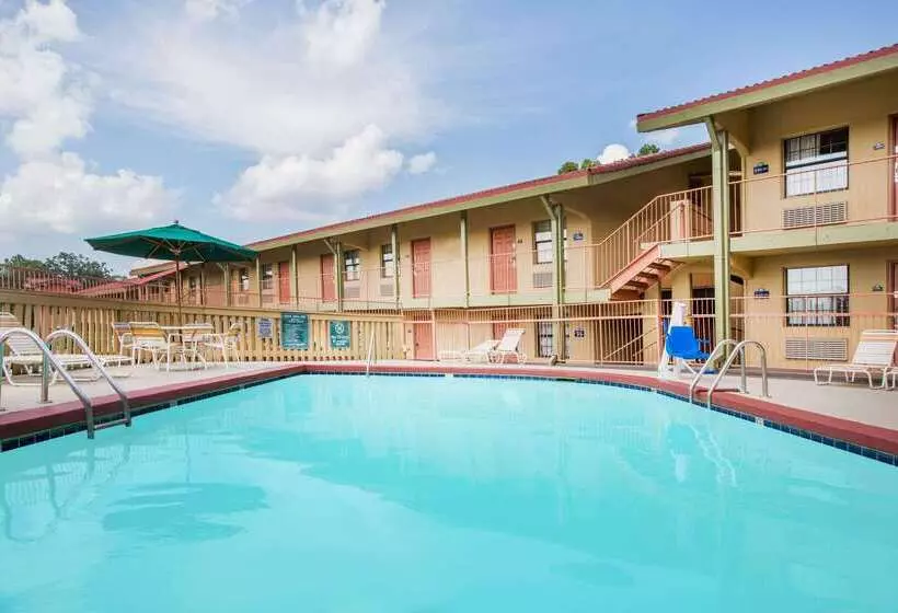 فندق Days Inn By Wyndham Little Rock/medical Center