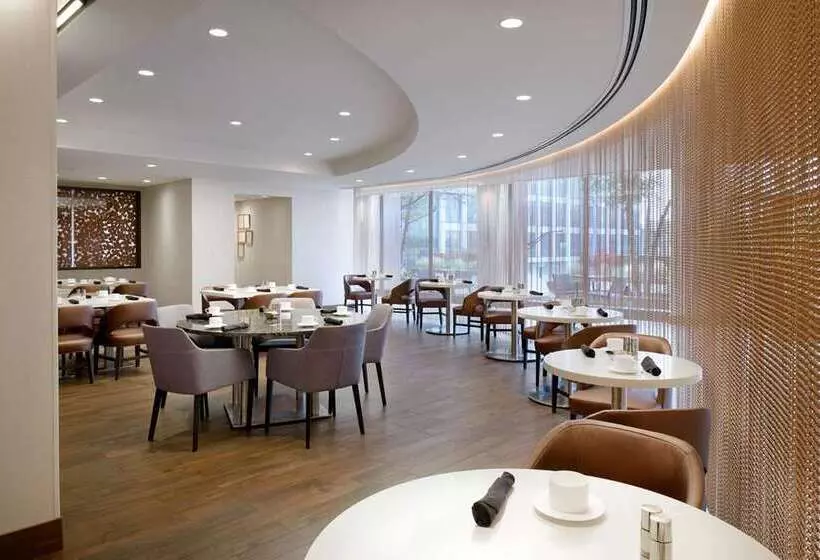 Отель Hilton Washington Dc National Mall The Wharf