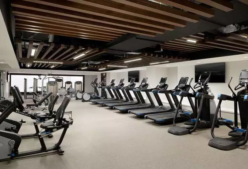 Отель Hilton Washington Dc National Mall The Wharf