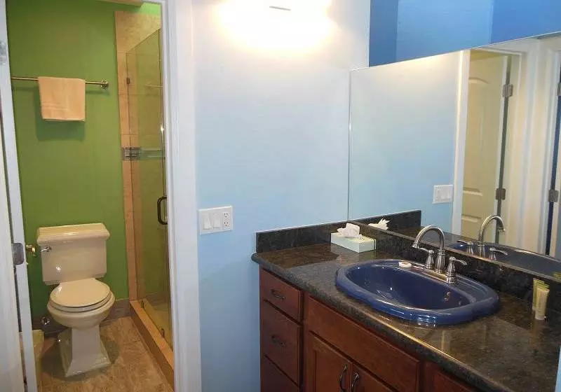 ホテル Kahana Sunset