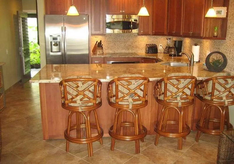 ホテル Kahana Sunset