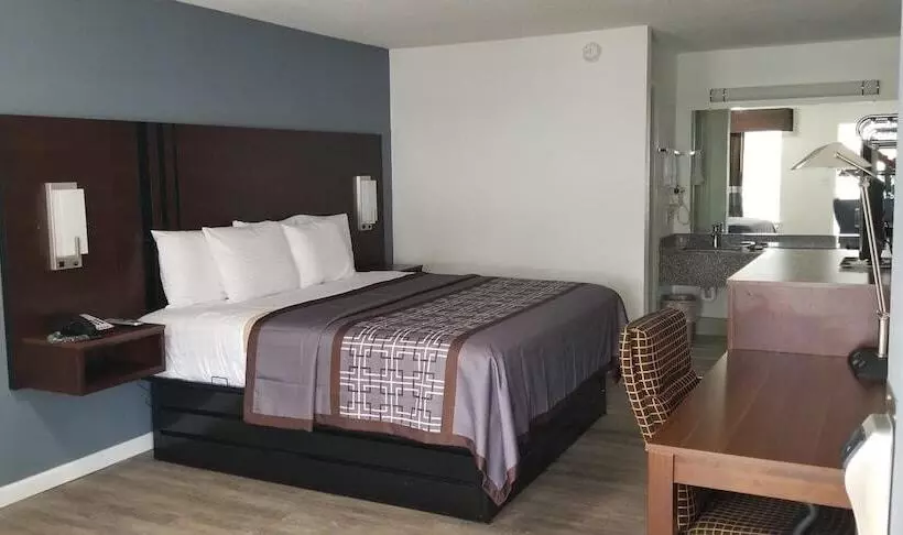 ホテル Key West Inn  Boaz