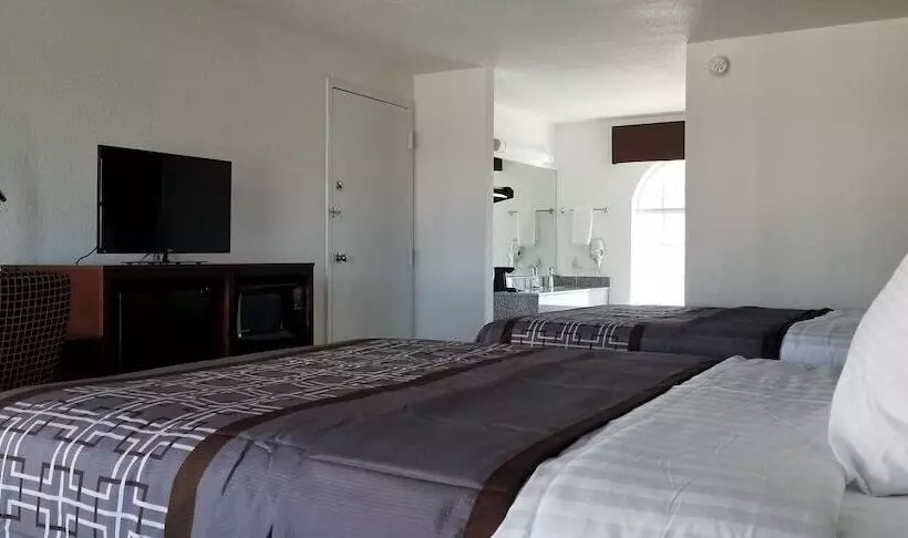 ホテル Key West Inn  Boaz