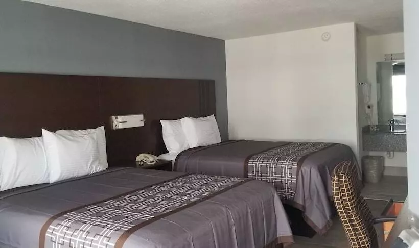 ホテル Key West Inn  Boaz