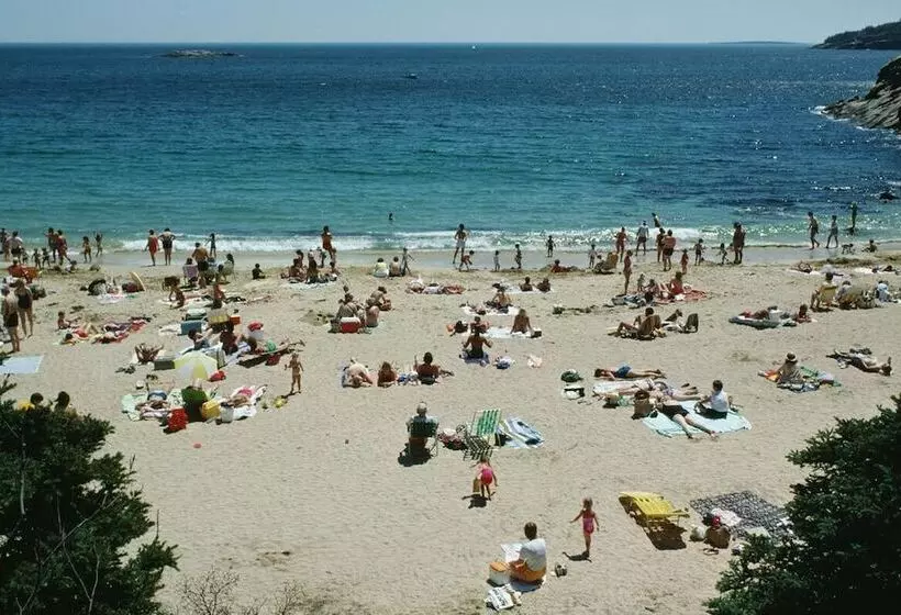 בית מלון כפרי Kimball Terrace Inn