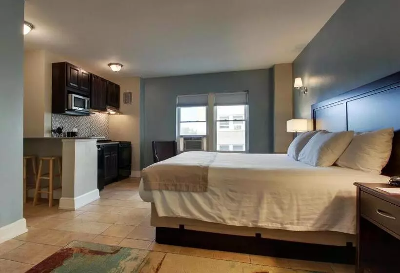 호텔 Knickerbocker On The Lake