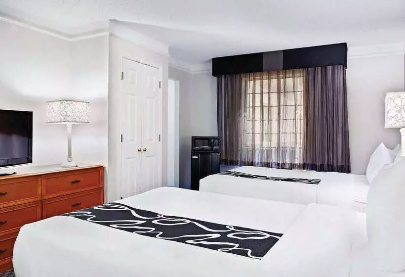 ホテル La Quinta Inn By Wyndham Champaign