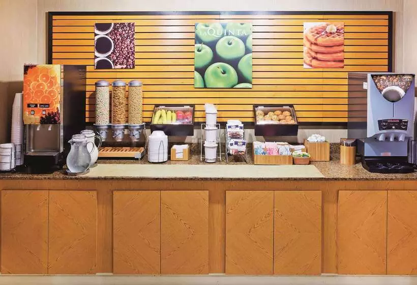 酒店 La Quinta Inn By Wyndham Corpus Christi North