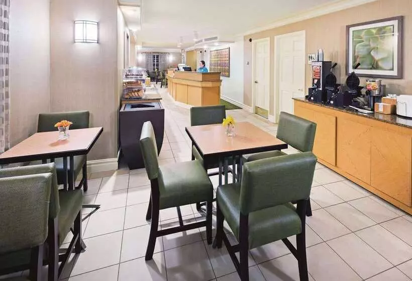 酒店 La Quinta Inn By Wyndham Corpus Christi North